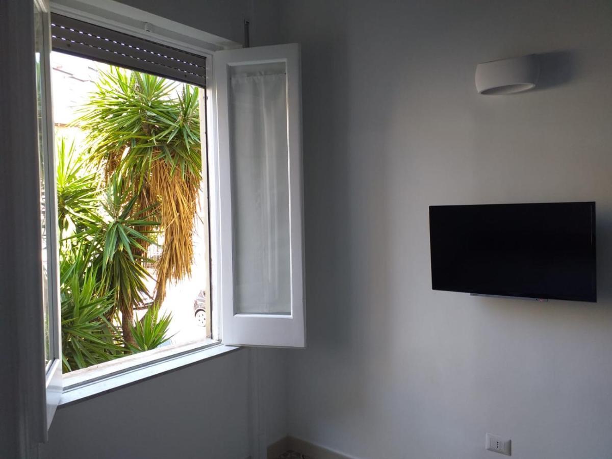 B&B Le Muse Crotone Bagian luar foto