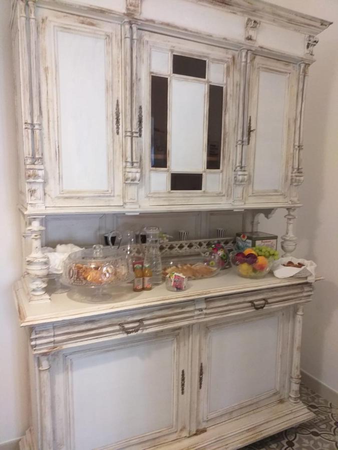 B&B Le Muse Crotone Bagian luar foto