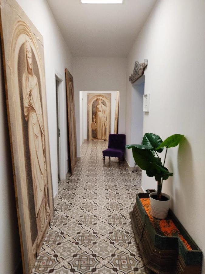 B&B Le Muse Crotone Bagian luar foto