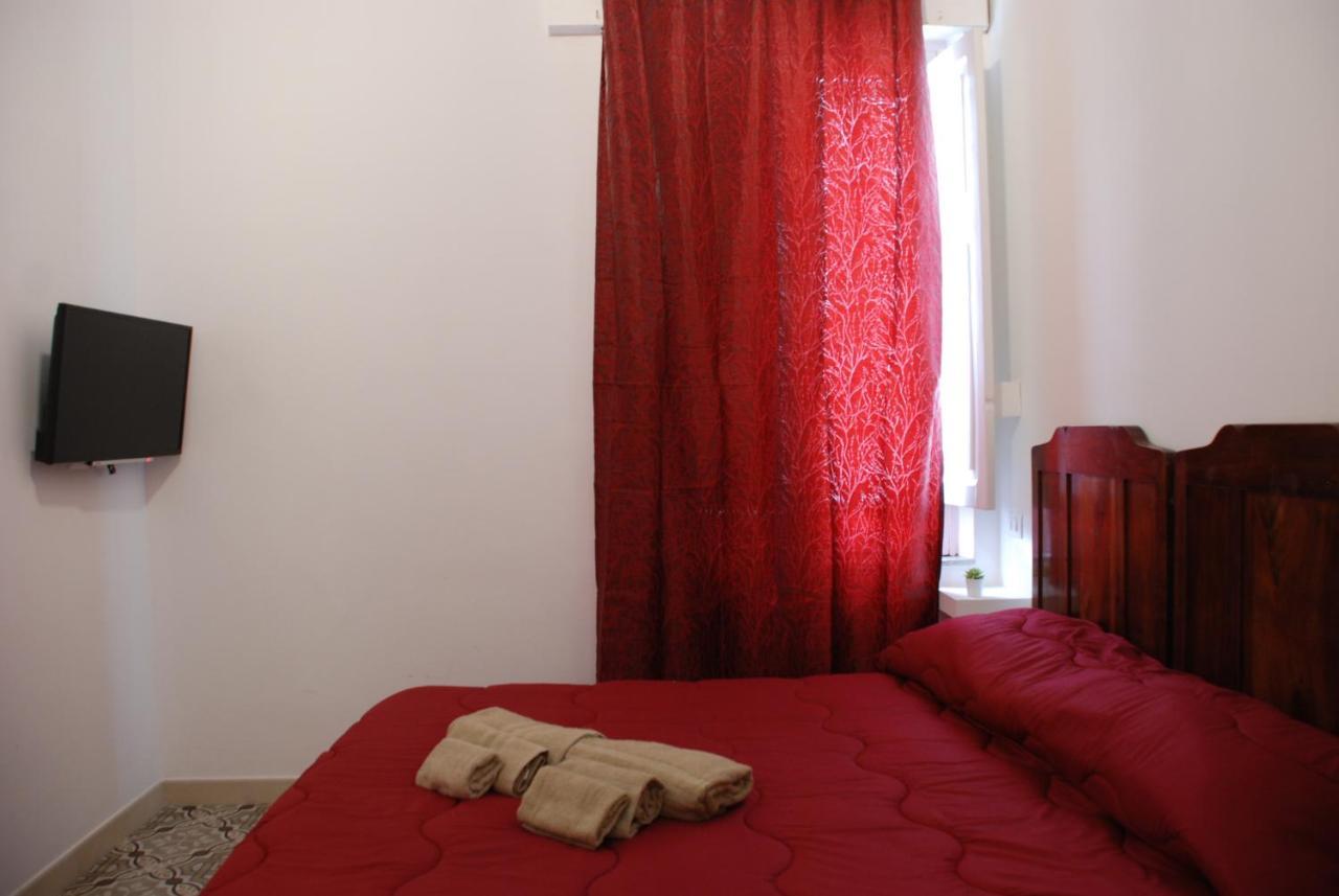 B&B Le Muse Crotone Bagian luar foto