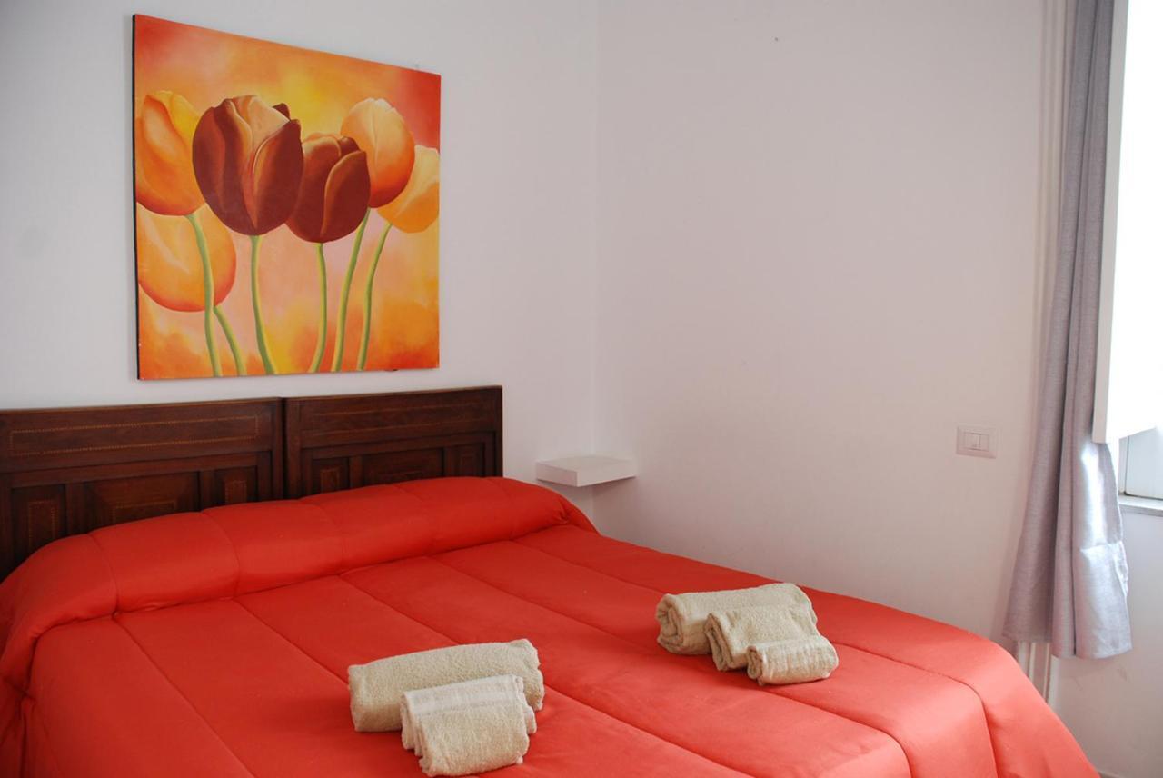 B&B Le Muse Crotone Bagian luar foto